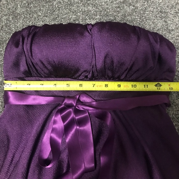 Women’s Dress - Picture 8 of 10